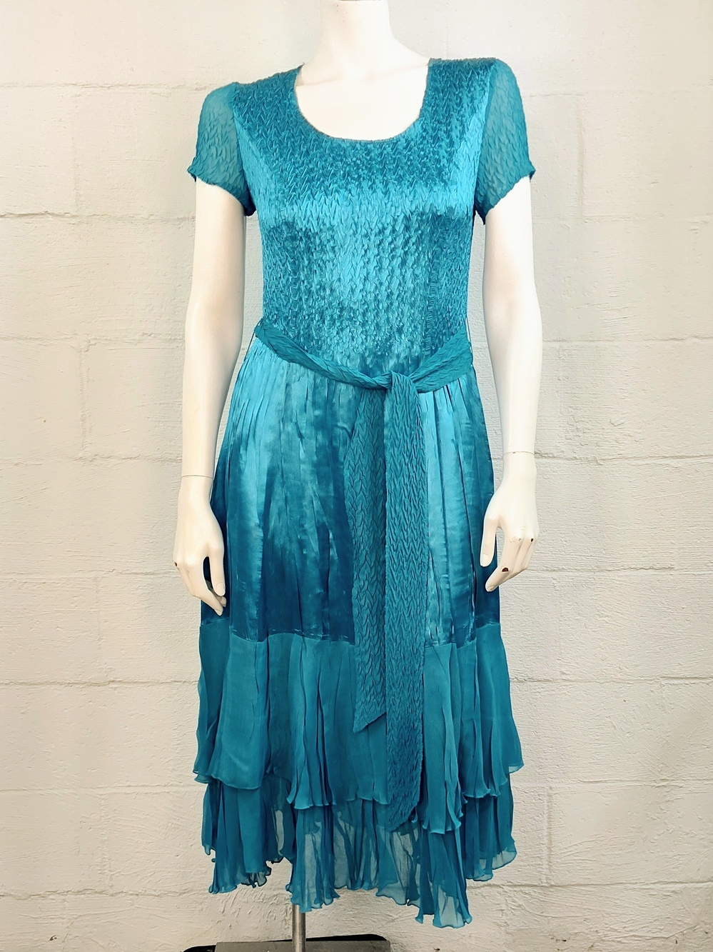 Jerry T Teal Blue Green Stretch Scrunch Tiered Midi Dress with Waist Tie